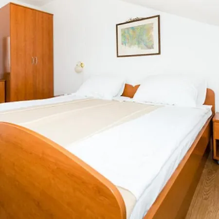 Appartement Ruza *
